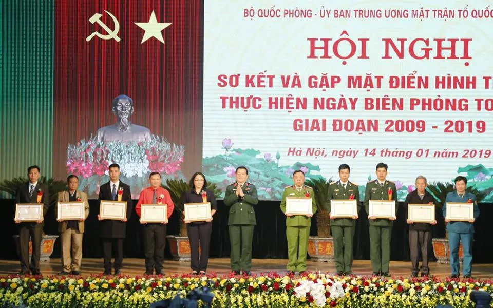 Mỗi người dân là một cột mốc sống ở khu vực biên giới ảnh 1