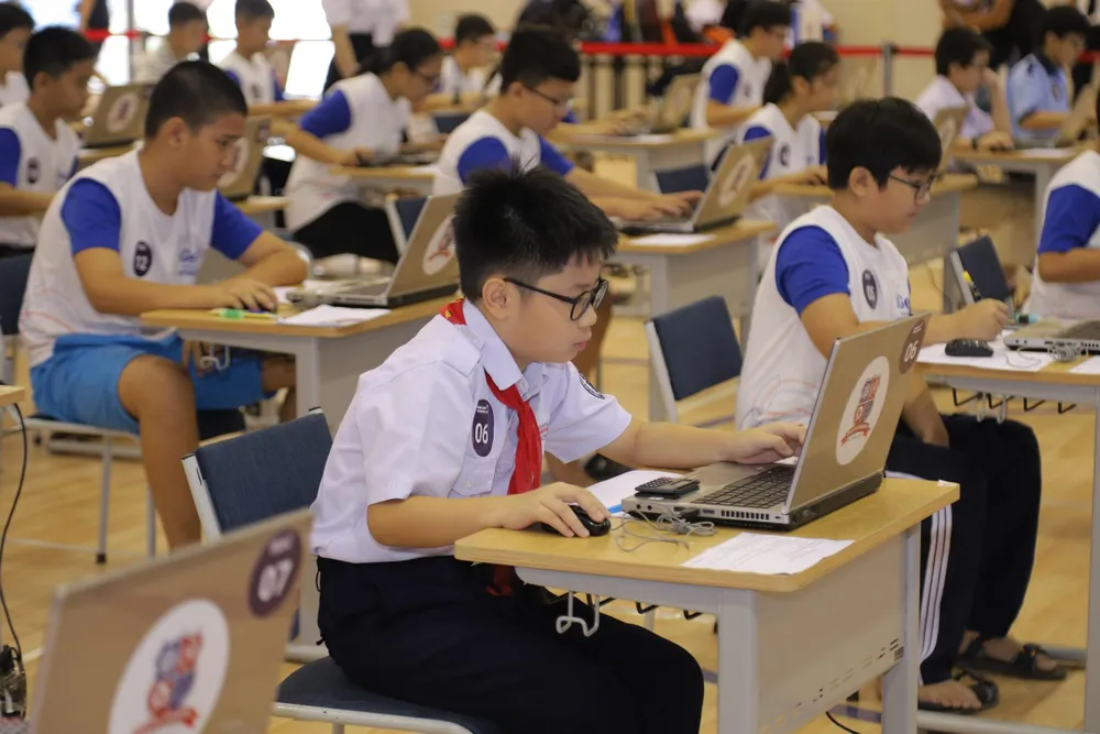 500 học sinh thi đấu loại trực tiếp tại English Champion 2019 ảnh 2