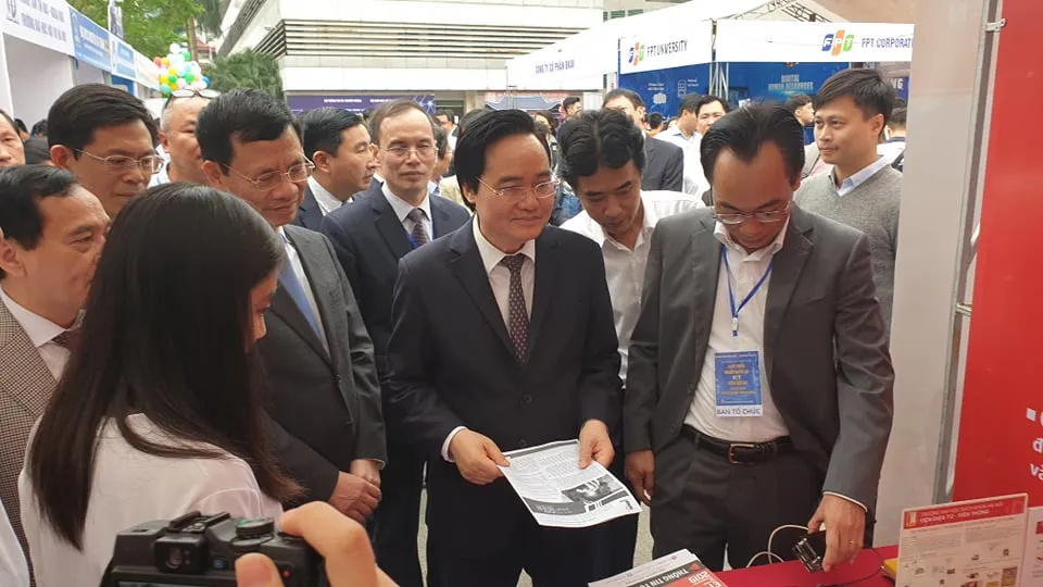 Đừng biến sinh viên công nghệ thông tin thành robot ảnh 1