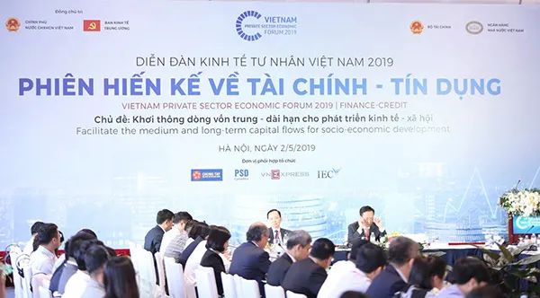 6 vấn đề kinh tế then chốt được bàn thảo tại Diễn đàn Kinh tế tư nhân ảnh 1
