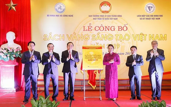 Vinh danh 74 công trình “Sách vàng Sáng tạo Việt Nam” năm 2019  ​ ảnh 1