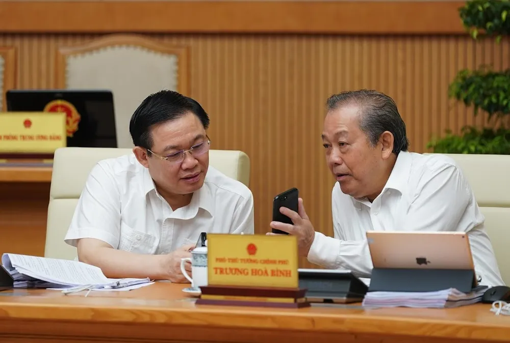 Thủ tướng chính phủ: Chắc chắc sẽ đạt cận cao của mục tiêu phấn đấu năm 2019 ảnh 3