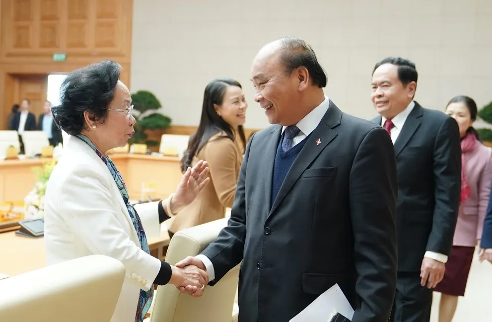 Thủ tướng Nguyễn Xuân Phúc: "Không được coi thường những đốm lửa nhỏ" ảnh 2