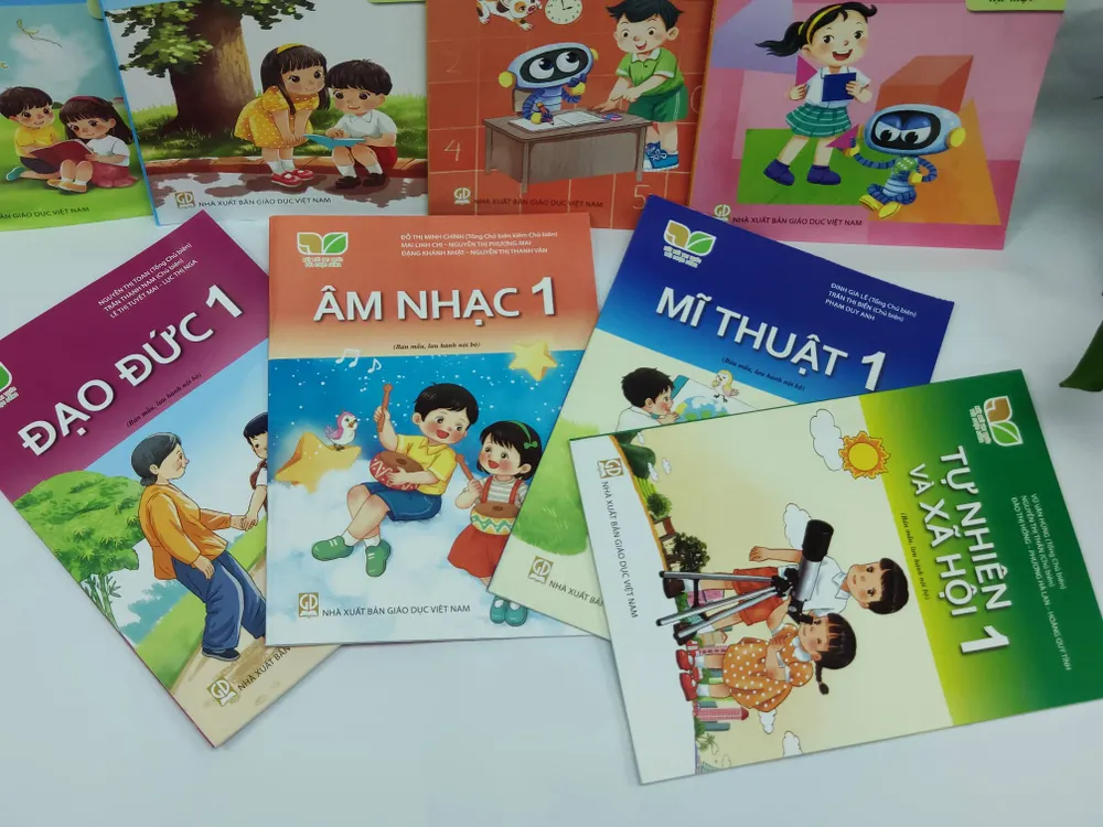 Toàn bộ SGK lớp 1 mới của NXBGD được đưa lên mạng với phiên bản điện tử