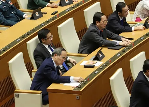 Quốc hội đồng ý chưa thực hiện điều chỉnh mức lương cơ sở từ ngày 1-7-2020 ảnh 1