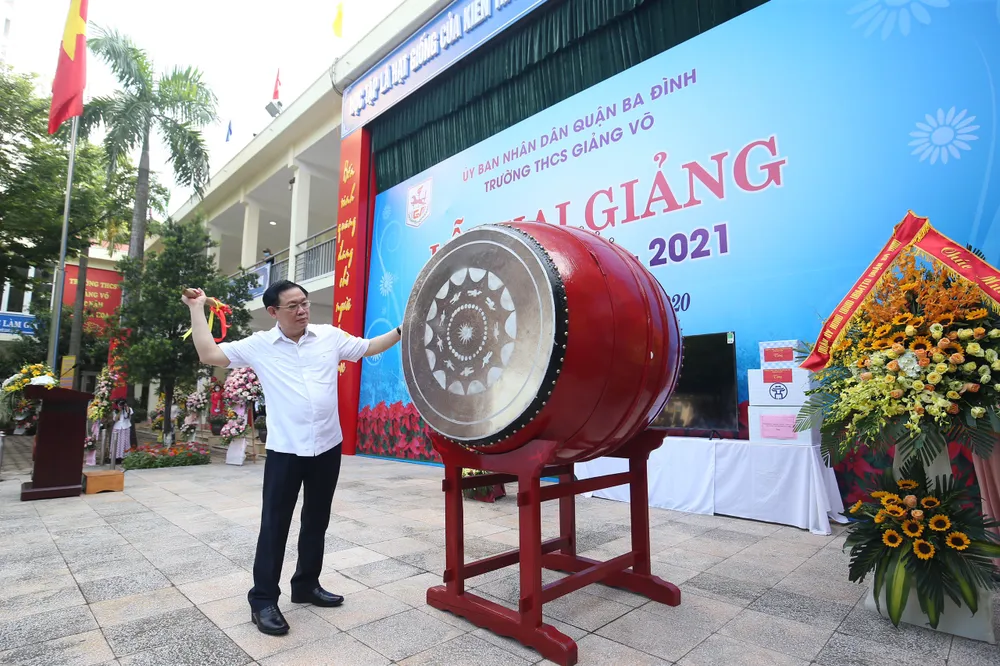 23 triệu học sinh cả nước bước vào năm học mới ảnh 5