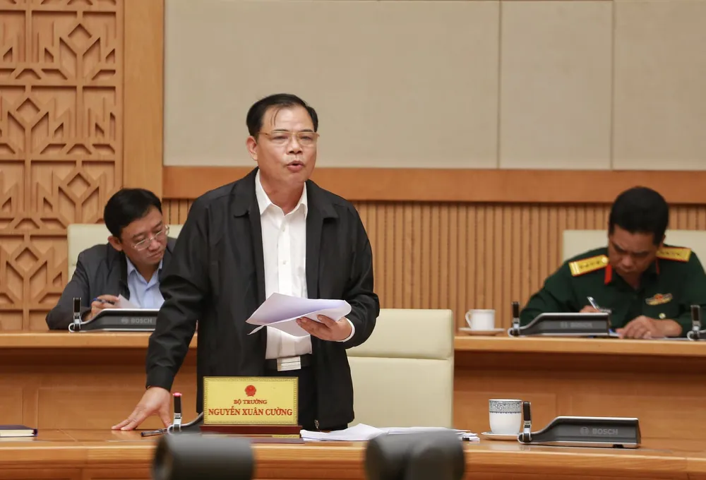 Thường trực Chính phủ họp ứng cứu lũ lụt ở miền Trung ảnh 2