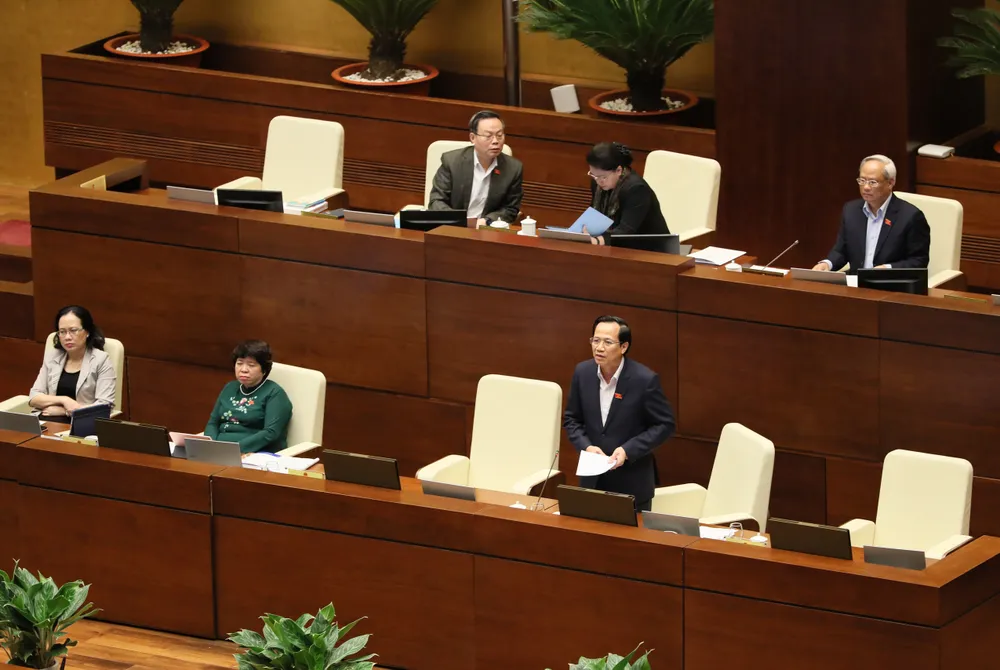 Quốc hội họp chiều 23-10. Ảnh: QUANG PHÚC