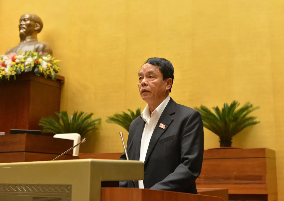 Đề xuất Bộ Công an quản lý về đào tạo, sát hạch, cấp giấp phép lái xe  ảnh 1