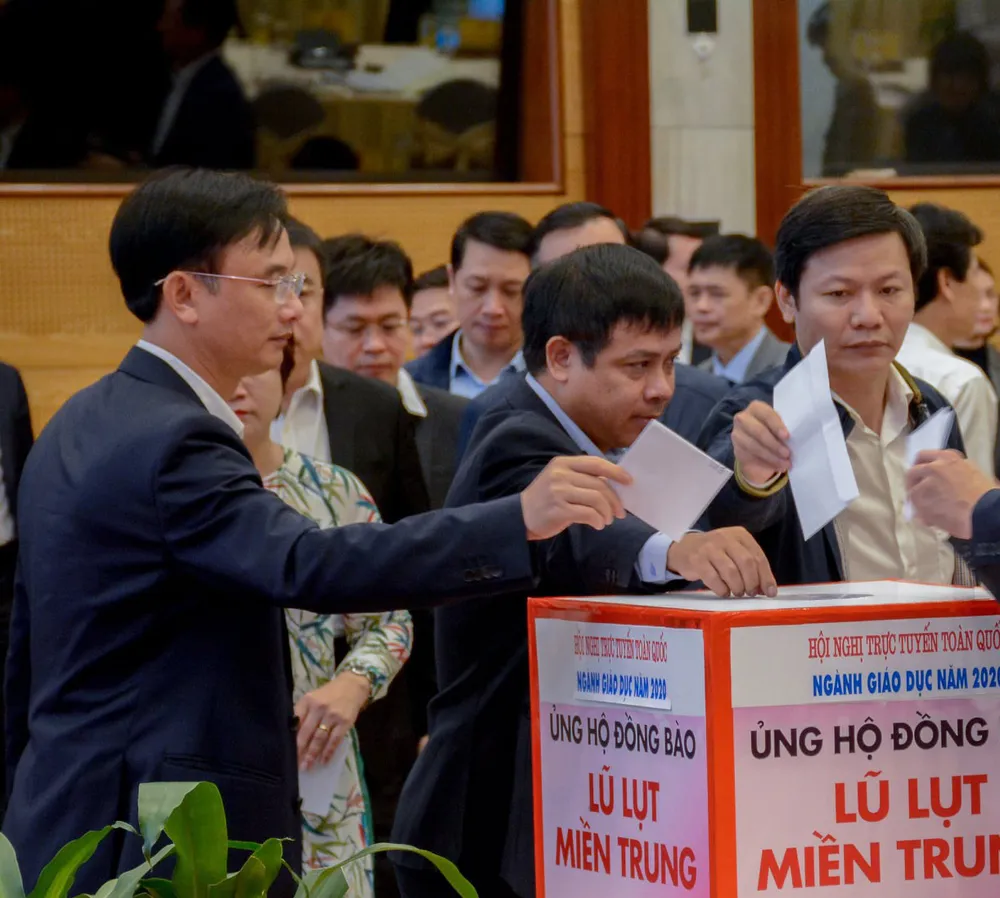 Bộ GD-ĐT: Không để xảy ra những hạn chế, thiếu sót như sách tiếng Việt lớp 1 thời gian qua ảnh 3