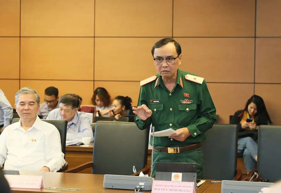 Vẫn tranh luận việc giao Bộ Công an cấp giấy phép lái xe ảnh 3