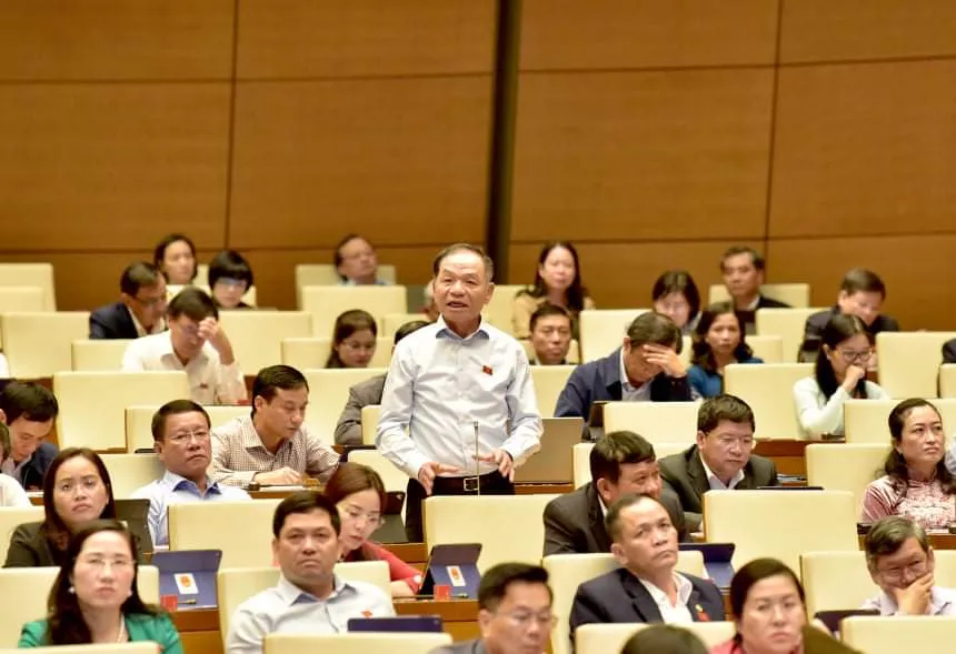 ĐBQH: Đề xuất tăng học phí lúc này là phản cảm ảnh 2