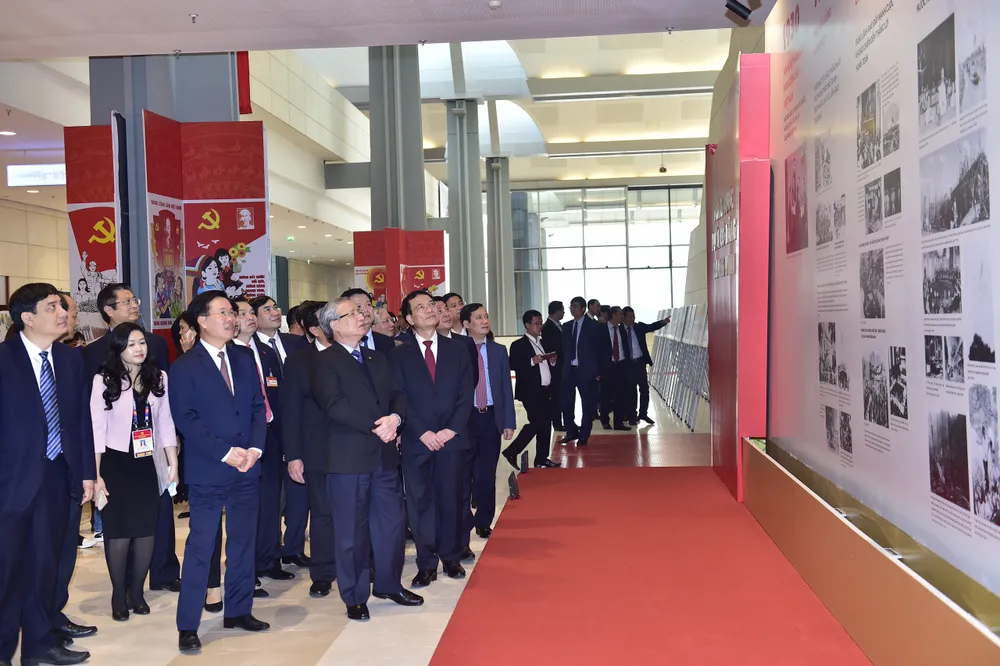  Khai trương Trung tâm báo chí Đại hội XIII của Đảng  ​ ảnh 1