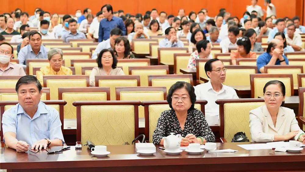 Biến những quyết định của Đại hội Đảng thành hiện thực sinh động trong thực tế ảnh 5