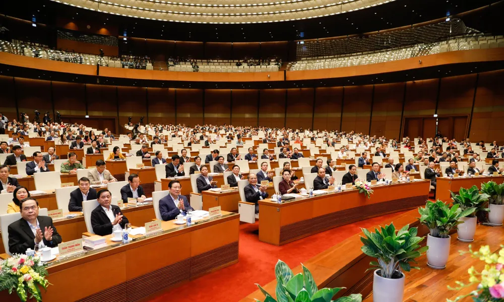 Biến những quyết định của Đại hội Đảng thành hiện thực sinh động trong thực tế ảnh 1