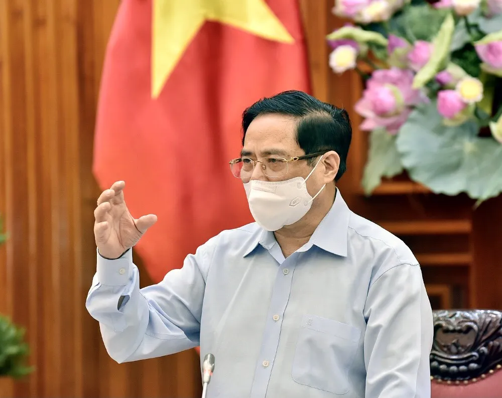 Thủ tướng: Phải có đủ vaccine sớm nhất có thể để tiêm phòng cho nhân dân trên diện rộng ảnh 1
