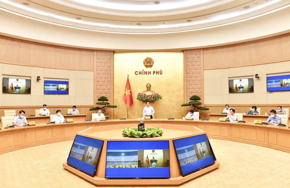 Xem xét điều chỉnh giảm giá cước viễn thông ảnh 1