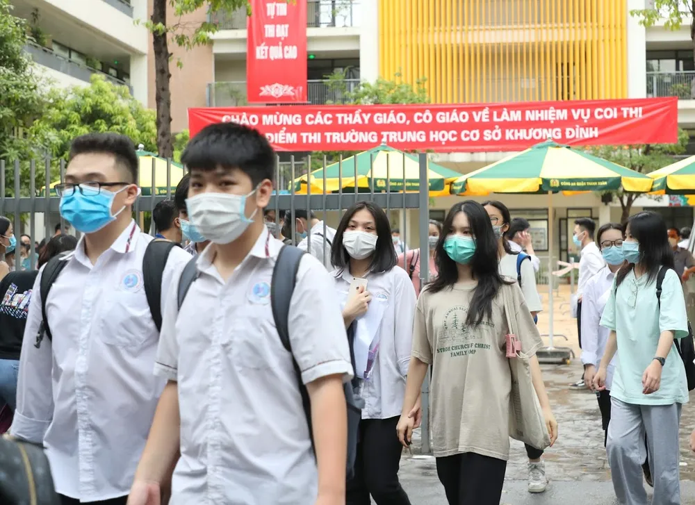 Hơn 11.000 thí sinh thuộc 39 tỉnh thành sẽ dự thi tốt nghiệp THPT đợt 2 ảnh 1