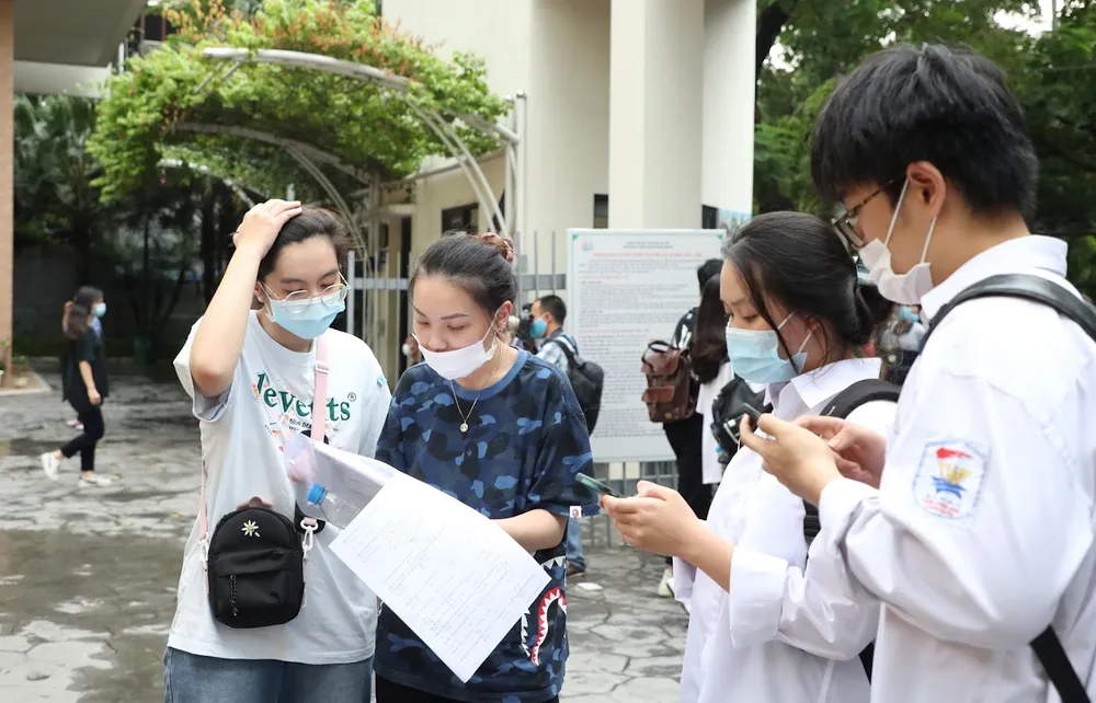 Thí sinh dự thi tốt nghiệp THPT 2021. Ảnh: QUANG PHÚC