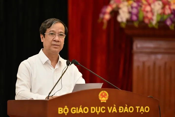 Bảo đảm trường học an toàn, tận dụng tối đa thời gian dạy học trực tiếp  ​ ảnh 1