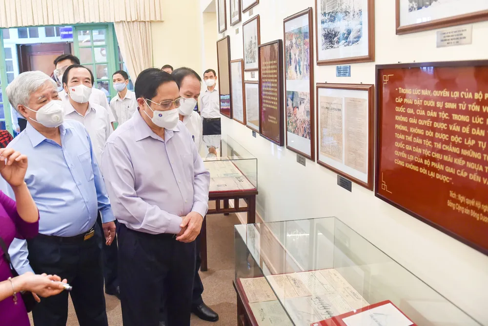 Đề nghị tiếp tục vận động ủng hộ phòng, chống dịch Covid - 19, vì người nghèo  ​ ảnh 1