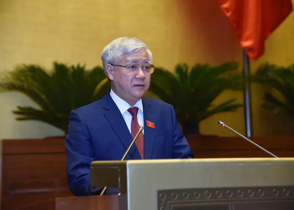 Cử tri đề nghị giải quyết căn cơ vấn đề vaccine ngừa Covid-19, nhất là tiêm cho người dưới 18 tuổi ảnh 1