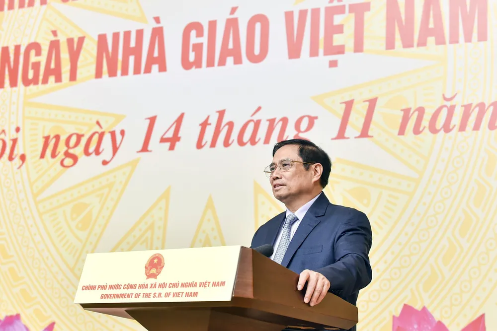  Thủ tướng Chính phủ Phạm Minh Chính: Tôn vinh các thầy cô giáo bằng nhiều hình thức sâu sắc, rộng rãi hơn ảnh 1