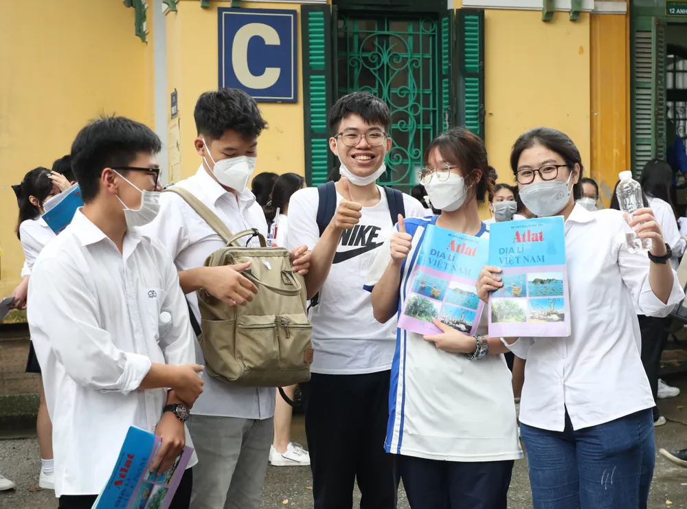 Từ hôm nay 22-7, thí sinh bắt đầu đăng ký nguyện vọng xét tuyển đại học ảnh 1