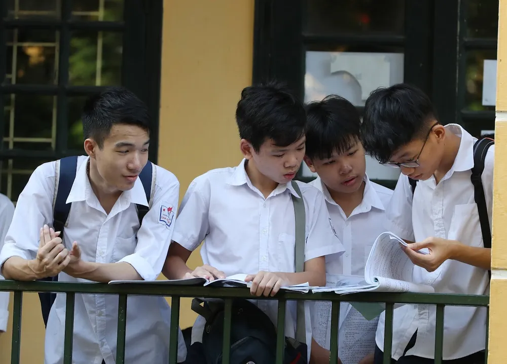 Thủ tướng yêu cầu công khai các khoản thu đầu năm học ảnh 1