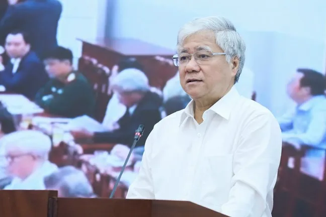 Nhiều cán bộ ngành y tế xin nghỉ việc: Có phải là yếu tố “bất ổn xã hội”? ảnh 2