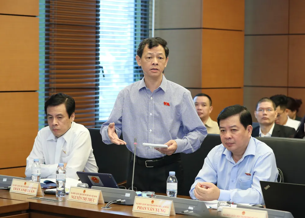 Chưa hết thiếu thuốc, vật tư: Ngành y tế như “ngồi trên đống lửa” ảnh 2