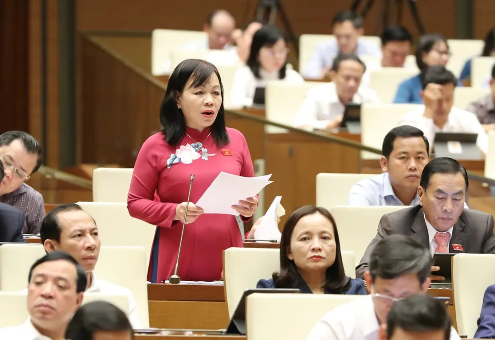 Chấm dứt lạm thu để chi các khoản tiêu cực   ​  ​ ảnh 1