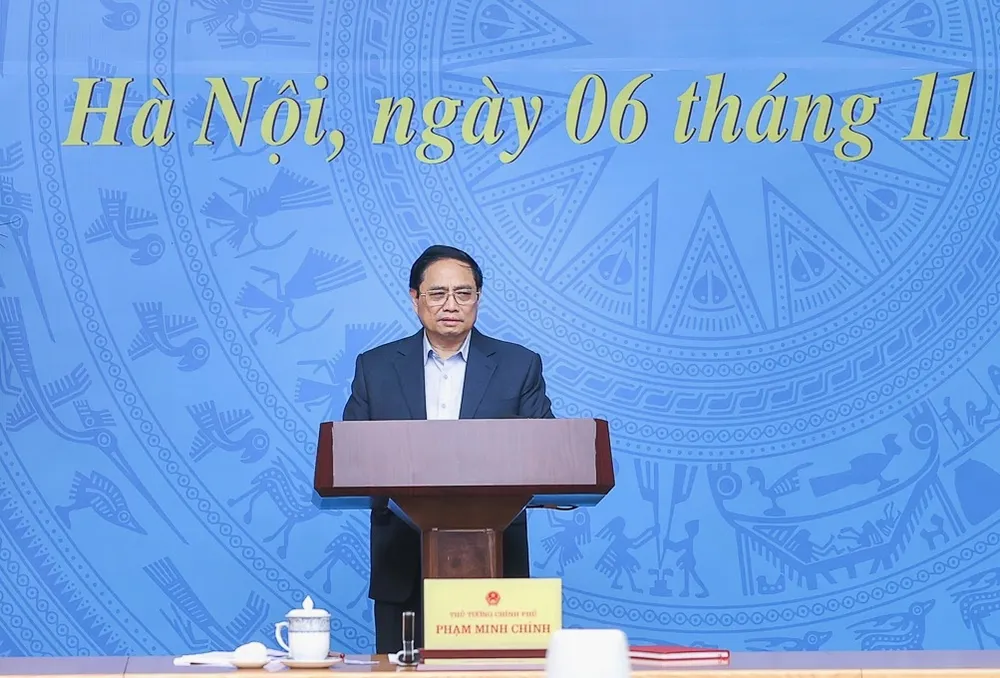 Thủ tướng yêu cầu giải quyết dứt điểm tình trạng thiếu thuốc, vật tư, trang thiết bị y tế ảnh 2