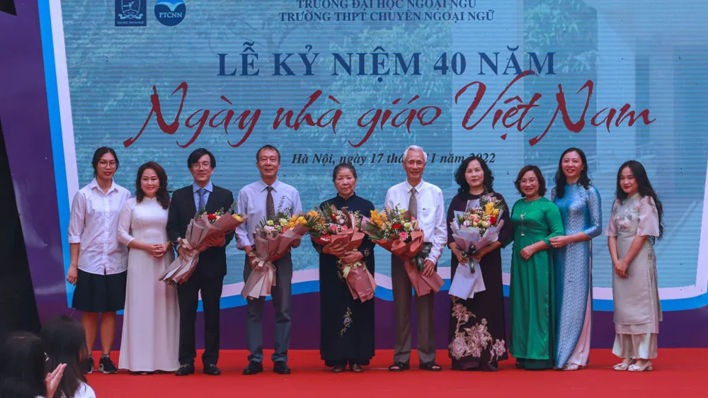 Chủ tịch nước​ Nguyễn Xuân Phúc gửi thư chúc mừng các nhà giáo nhân Ngày Nhà giáo Việt Nam ảnh 1