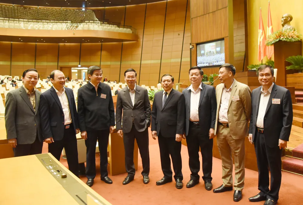 Chuyển đổi số là phương thức mới có tính đột phá để thực hiện CNH - HĐH đất nước ảnh 3