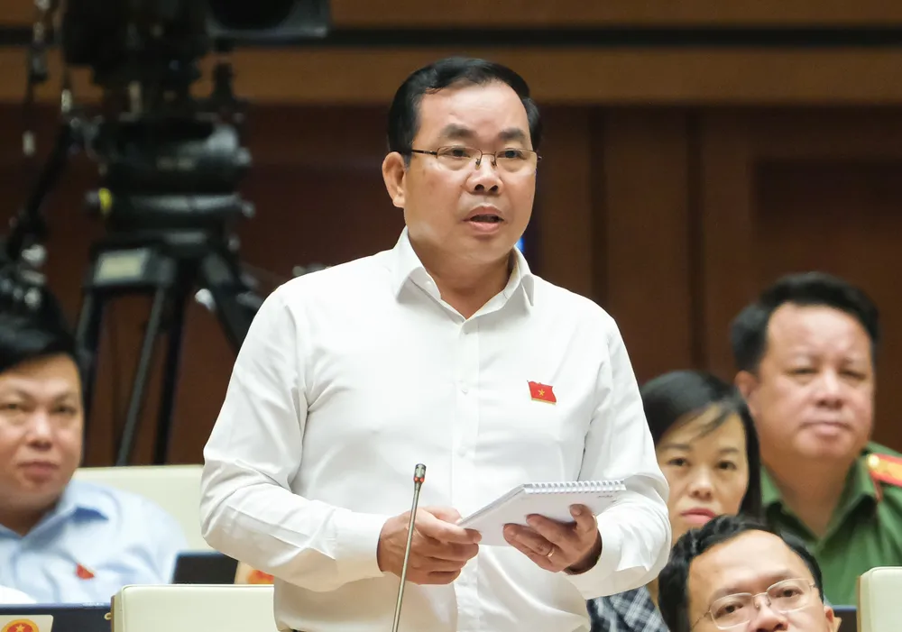 ĐB Nguyễn Quang Huân (Bình Dương)