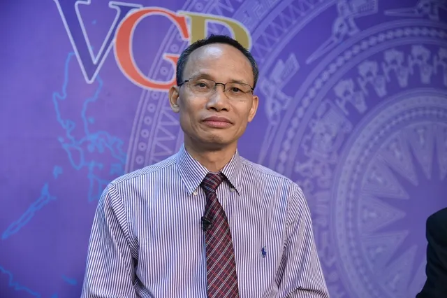 TS Cấn Văn Lực, chuyên gia kinh tế TS Cấn Văn Lực, chuyên gia kinh tế