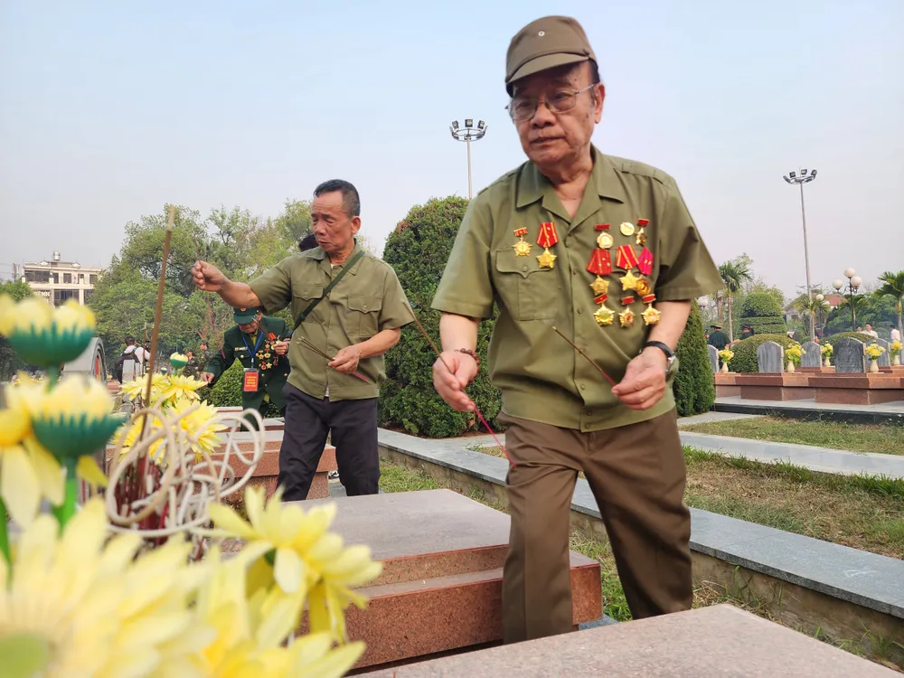 Trần Khắc Lộng (TP Hà Nội)- Cựu thanh niên xung phong tham gia Chiến dịch Điện Biên.jpg