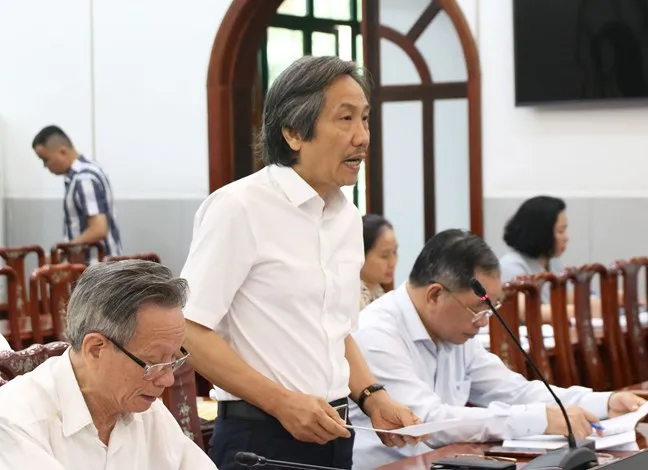 Ông Trần Anh Tuấn, Chủ tịch Hiệp hội Khoa học hành chính Việt Nam phát biểu tại Hội nghị.jpg