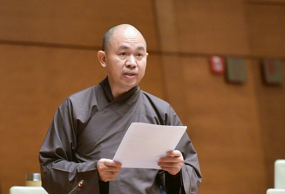 Đại biểu Thượng tọa Thích Đức Thiện -Điện Biên.jpg