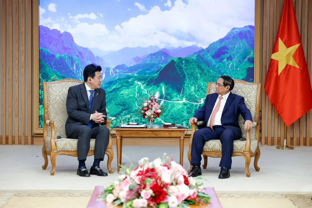 Thủ tướng Phạm Minh Chính tiếp Bộ trưởng Quốc phòng Nhật Bản Kihara Minoru, chiều 6-8. Ảnh: VIẾT CHUNG