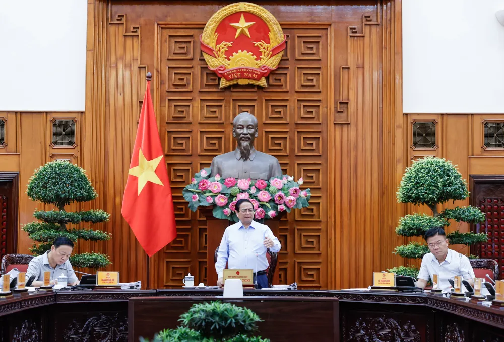 Thủ tướng nhấn mạnh thêm một số quan điểm chỉ đạo, định hướng lớn trong quá trình xây dựng các dự án luật.jpg