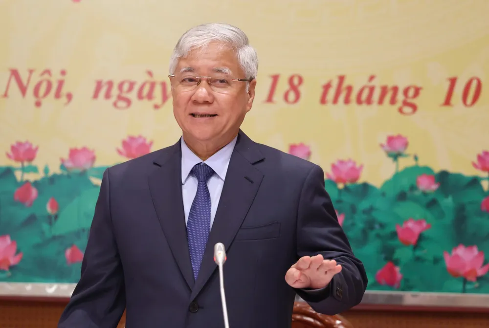 Chủ tịch Ủy ban Trung ương MTTQ Việt Nam Đỗ Văn Chiến trả lời tại họp báo.jpg