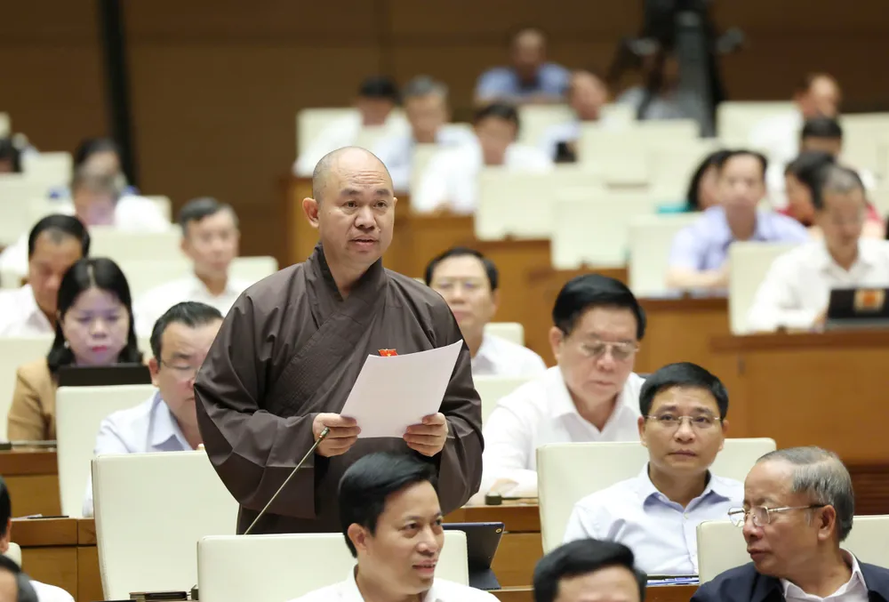 Thượng toạ Thích Đức Thiện (Điện Biên).jpg