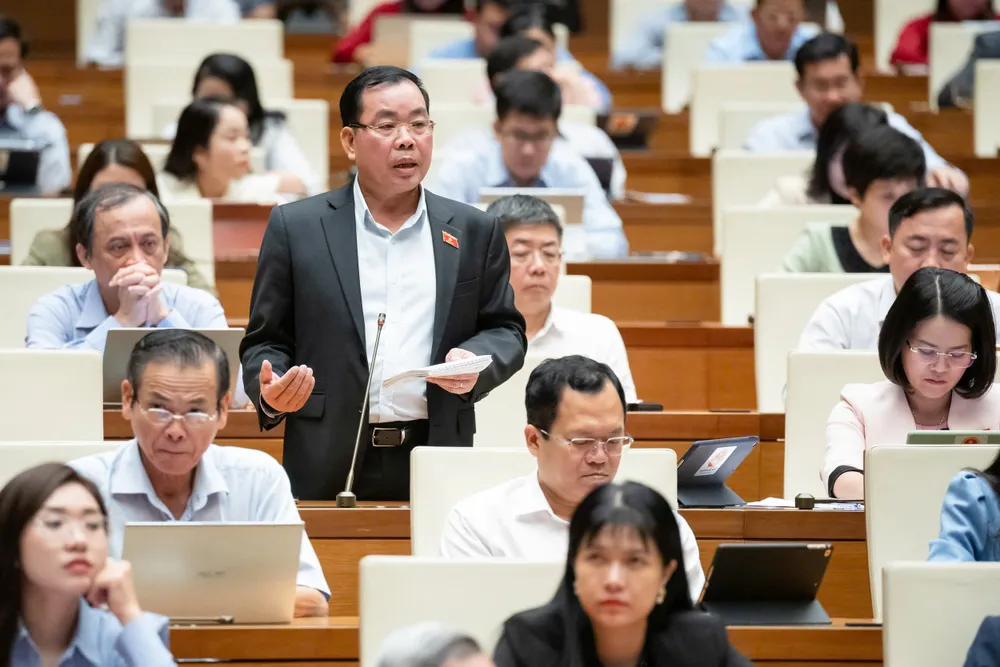 ĐB Nguyễn Quang Huân (Bình Dương).jpg