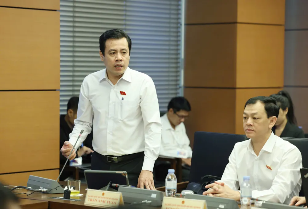 Đại biểu Trần Anh Tuấn (TPHCM).jpg