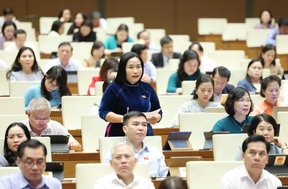 Đại biểu Chamaléa Thị Thủy (Ninh Thuận).jpg