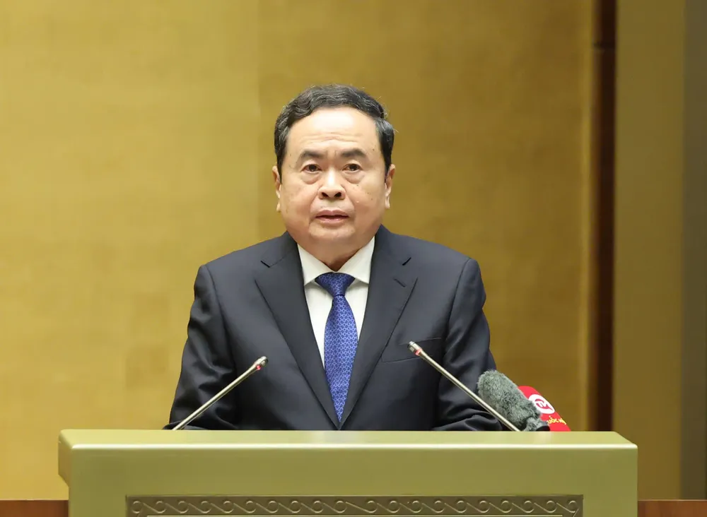 Chủ tịch Quốc hội Trần Thanh Mẫn báo cáo chuyên đề.jpg