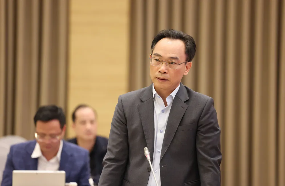 Thứ trưởng Bộ GD-ĐT.jpg