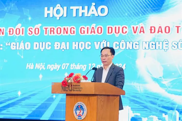 Thứ trưởng Hoàng Minh Sơn phát biểu tại hội thảo.jpg